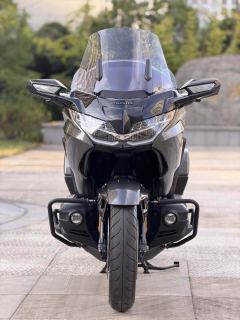 Honda Gold Wing GL1800 - ფოტო 4