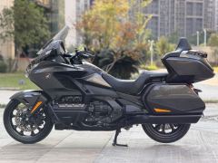 Honda Gold Wing GL1800 - ფოტო 8