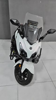 SYM Cruisym 250 - фото 2
