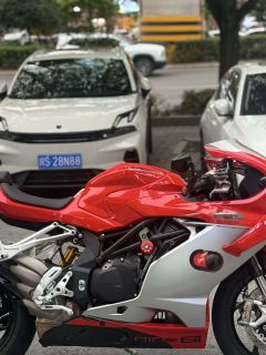 QJMOTOR Super921 - ფოტო 3