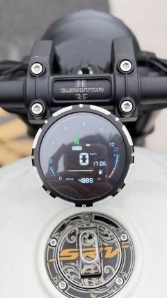 QJMOTOR Flash 350 - фото 9