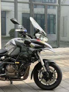 QJMOTOR Snapdragon 600 Tour - ფოტო 4