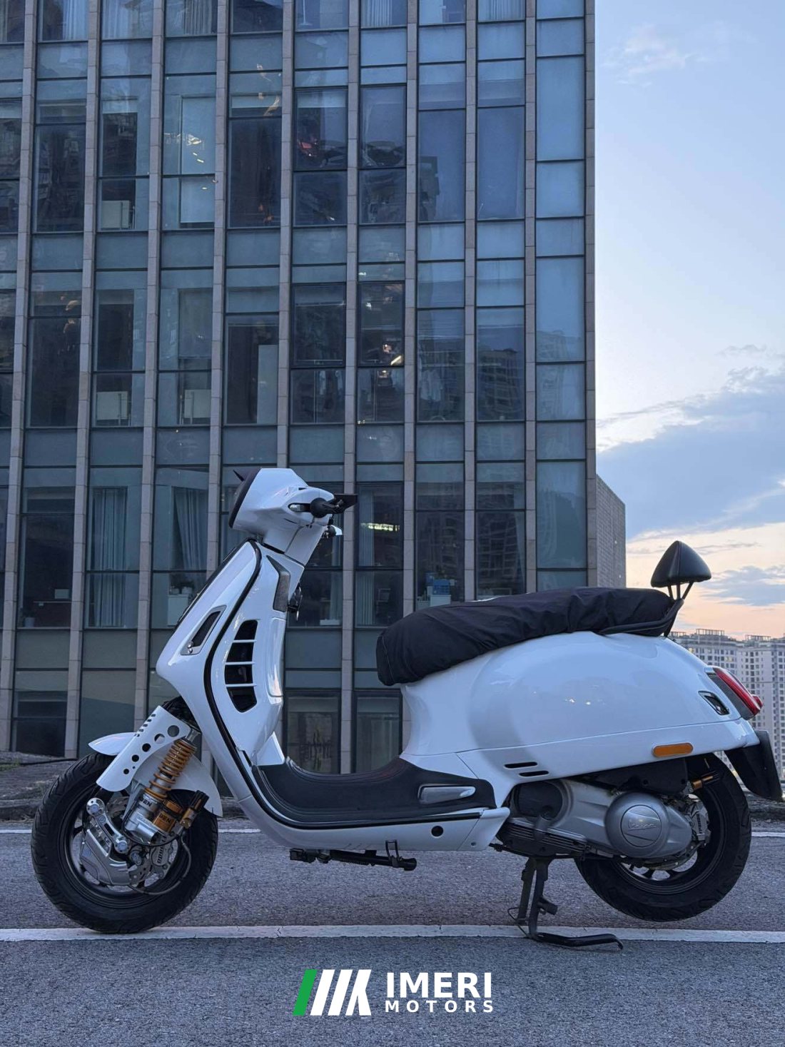 VESPA GTS 300 cc - мотоцикл из Китая