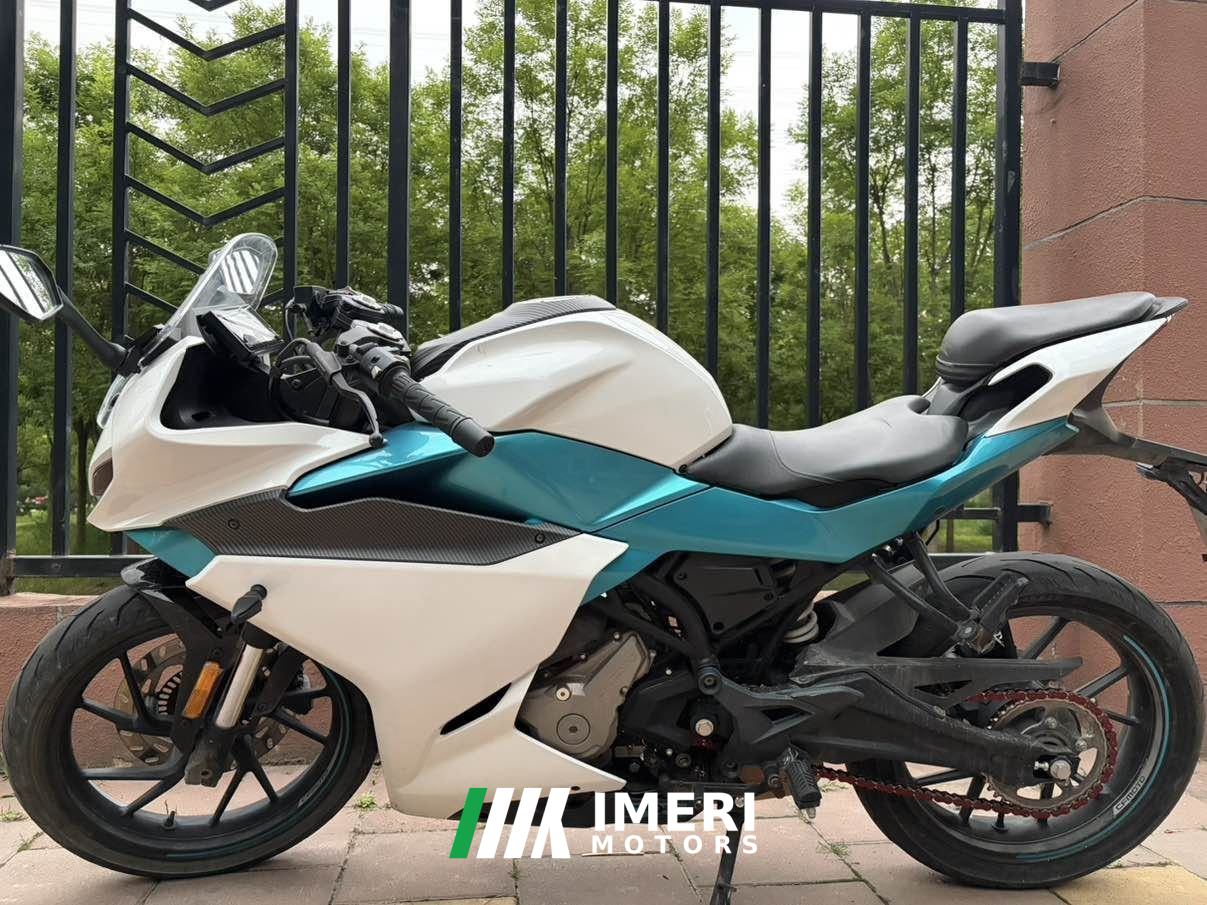 2020 CFMOTO 250SR