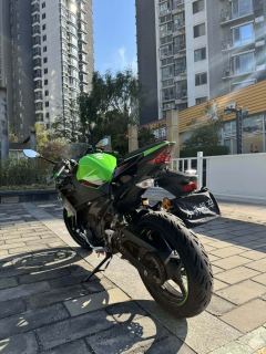 Kawasaki Ninja 400 - ფოტო 6