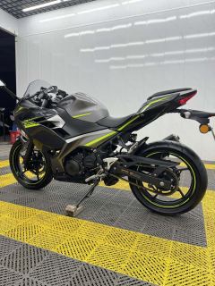 Kawasaki Ninja 400 - ფოტო 5