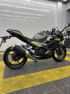 Kawasaki Ninja 400 - ფოტო 6