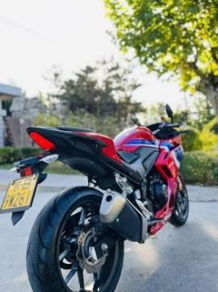 Honda CBR400R - ფოტო 3