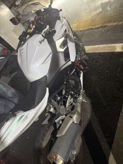 Kawasaki Ninja 400 - photo 2