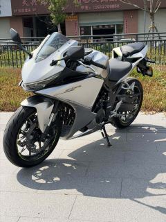 Honda CBR500R Four - ფოტო 12