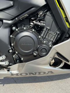 Honda CBR500R Four - ფოტო 3