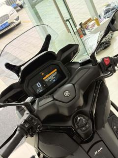 Yamaha XMAX 300 cc - ფოტო 11