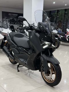 Yamaha XMAX 300 cc - фото 1