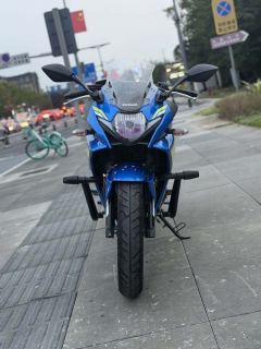 Haojue Suzuki GSX250R - ფოტო 8