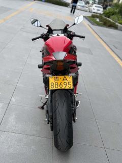Honda CBR650R - photo 5