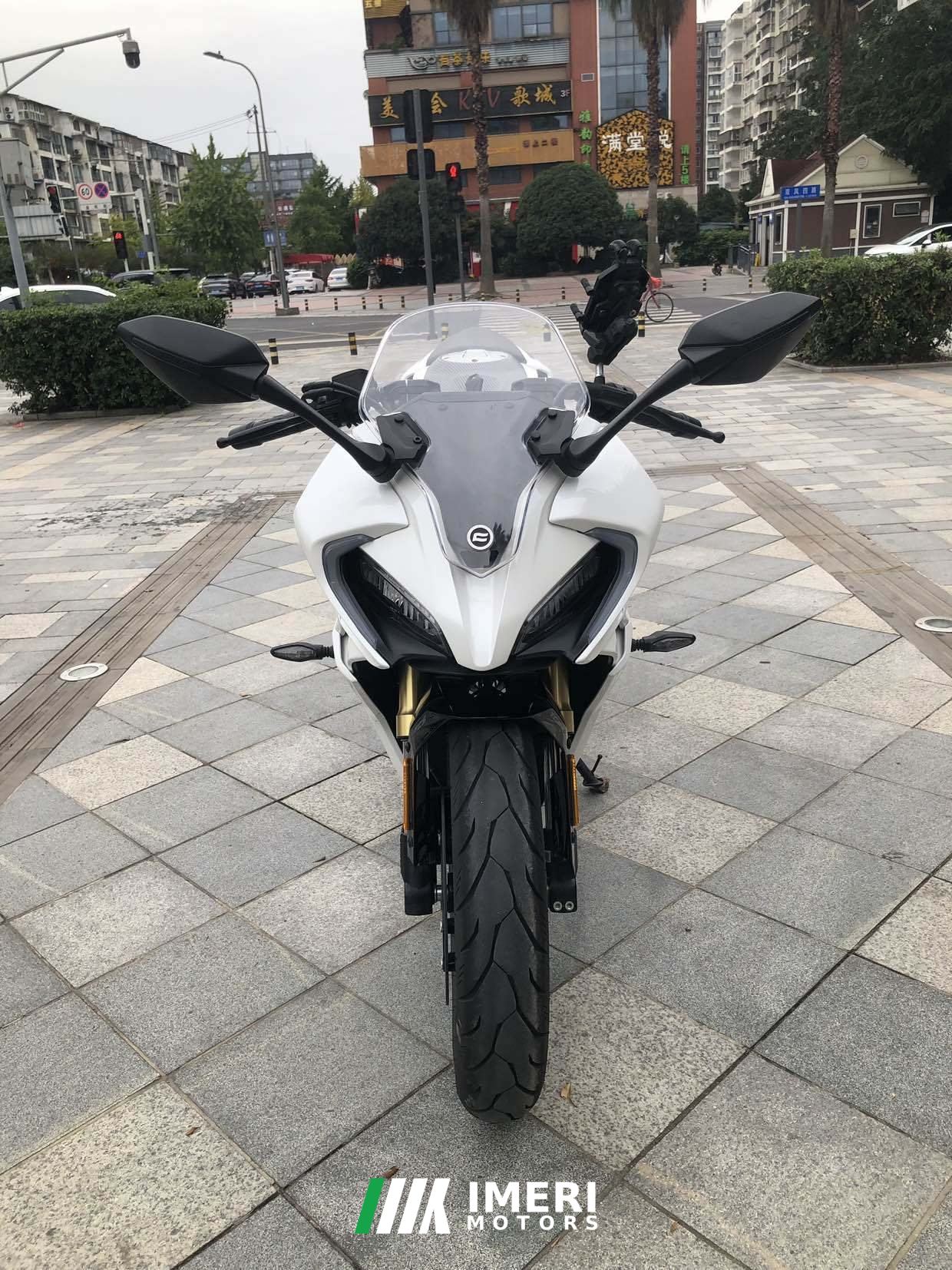 2023 CFMOTO 250SR