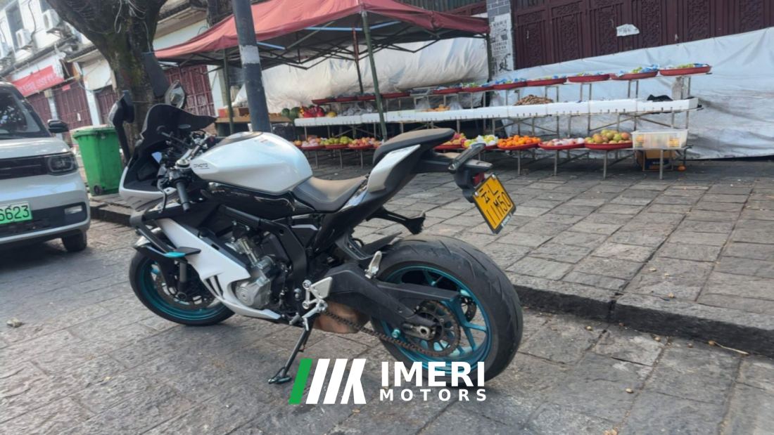 CFMOTO 675SR-R - мотоцикл из Китая