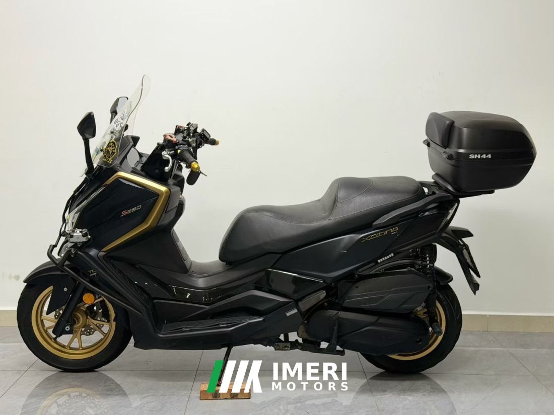 KYMCO Rowing S250 - мотоцикл из Китая