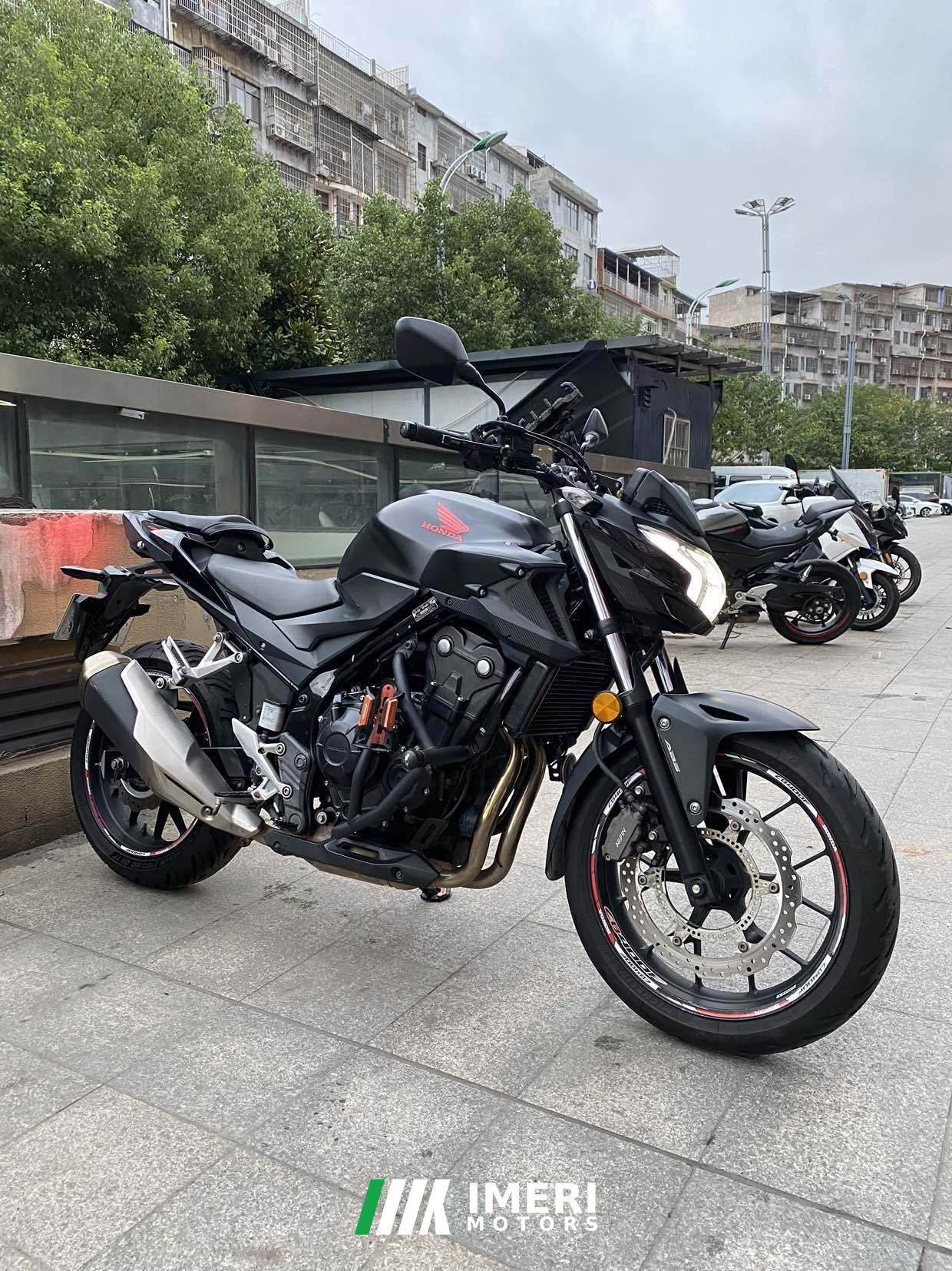 2021 Honda CB400F