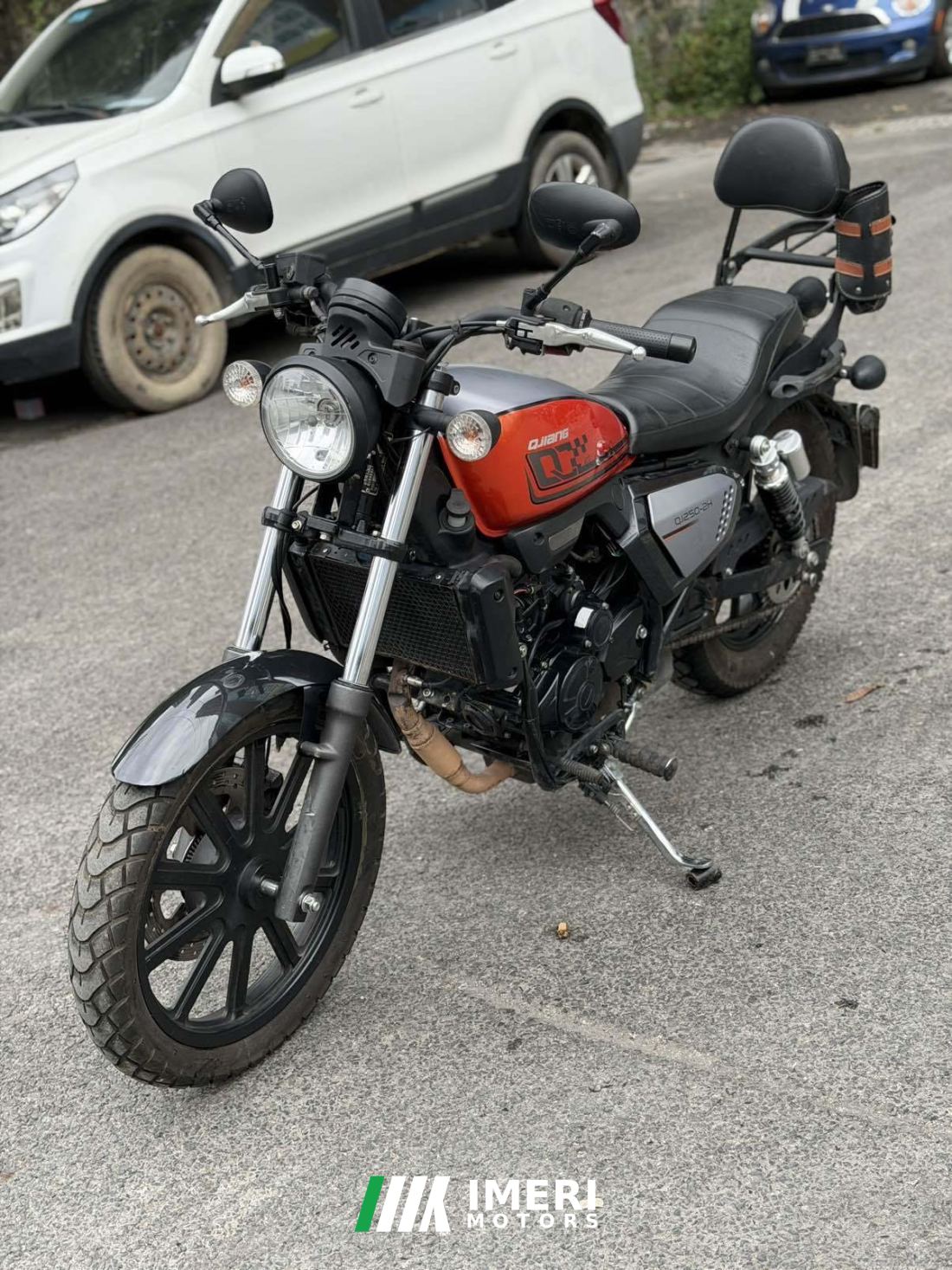 QJMOTOR Glory 250 - motorcycle from China