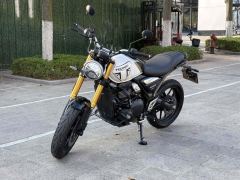 Triumph Speed 400 - ფოტო 1