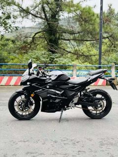Haojue Suzuki GSX250R - photo 4