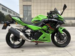 Kawasaki Ninja 400 - photo 2
