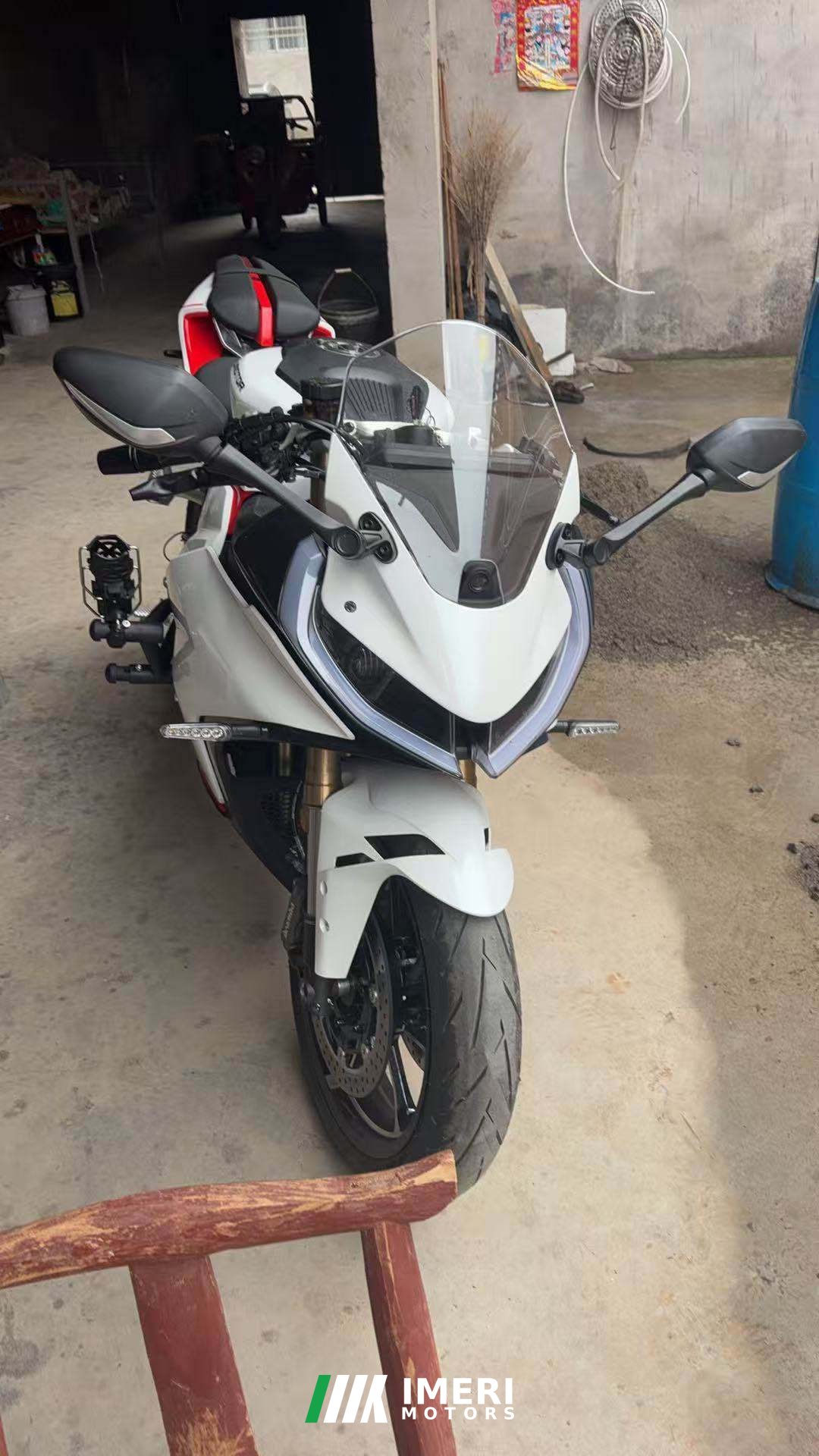 2025 QJMOTOR 421