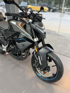 CFMOTO 450NK - фото 3