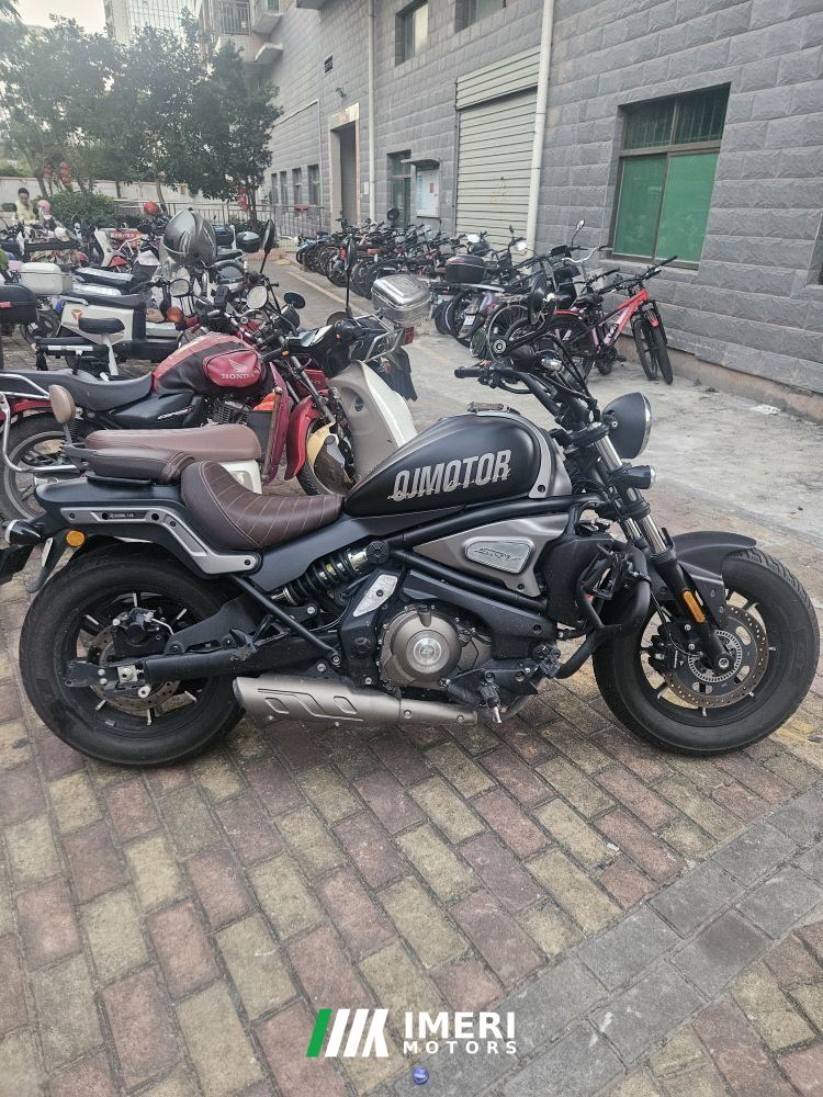 QJMOTOR Flash 500s - motorcycle from China