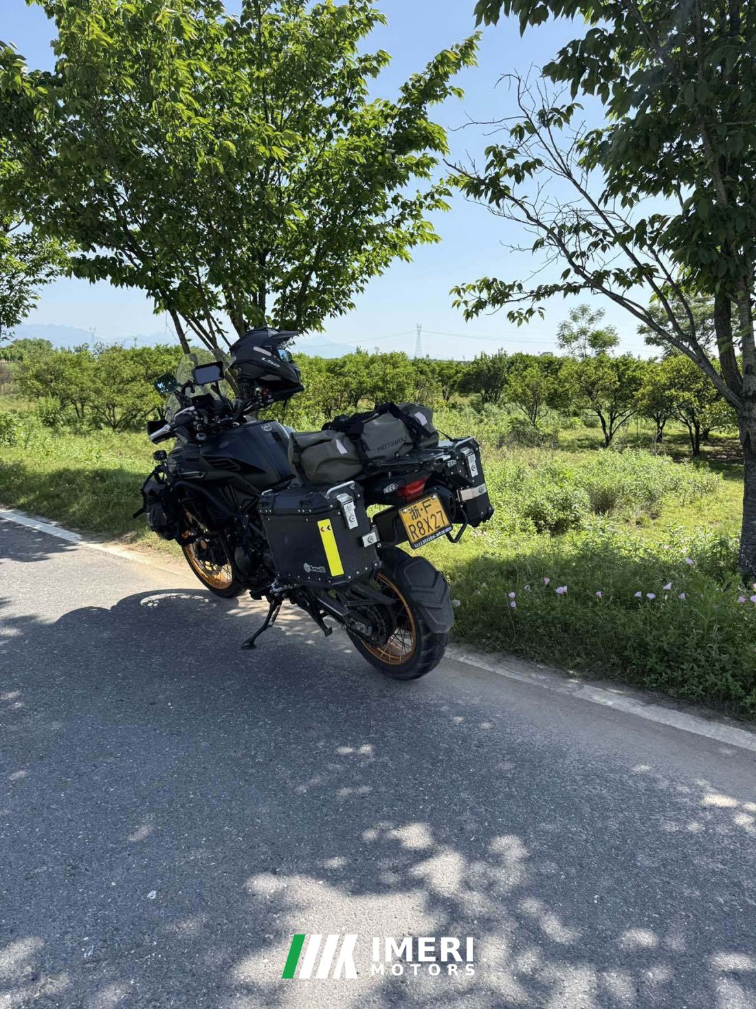 Benelli TRK552 550 cc - motorcycle from China