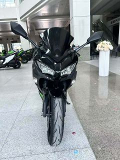 Kawasaki Ninja 400 - ფოტო 2