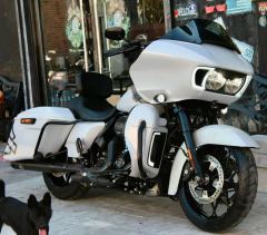 Harley-Davidson Road Glide 1868 cc - ფოტო 3