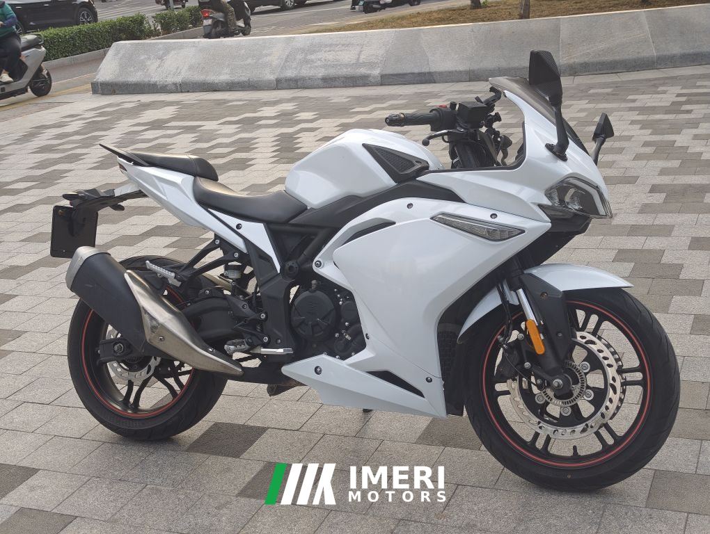 Voge 300RR - мотоцикл из Китая