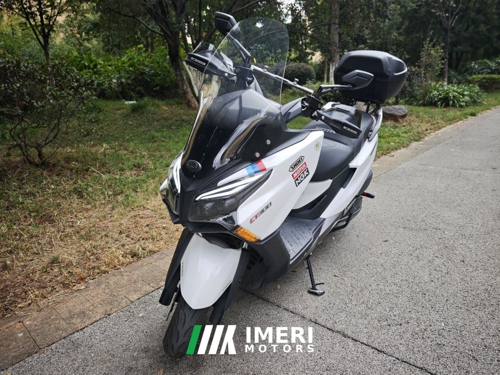 KYMCO Xciting CT300 - мотоцикл из Китая