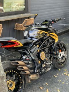 MV Agusta Dragster 800 - ფოტო 2