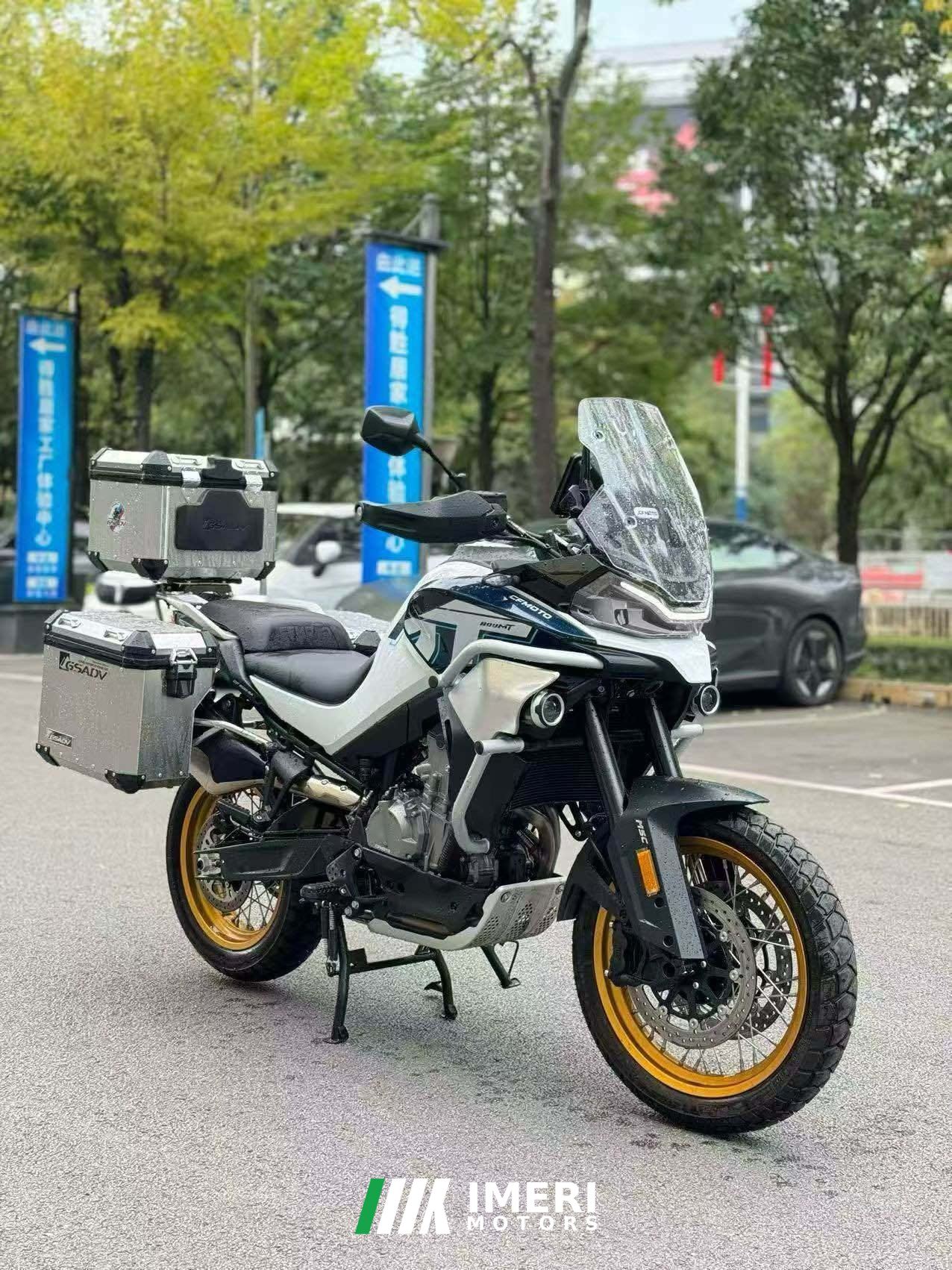2025 CFMOTO 800MT