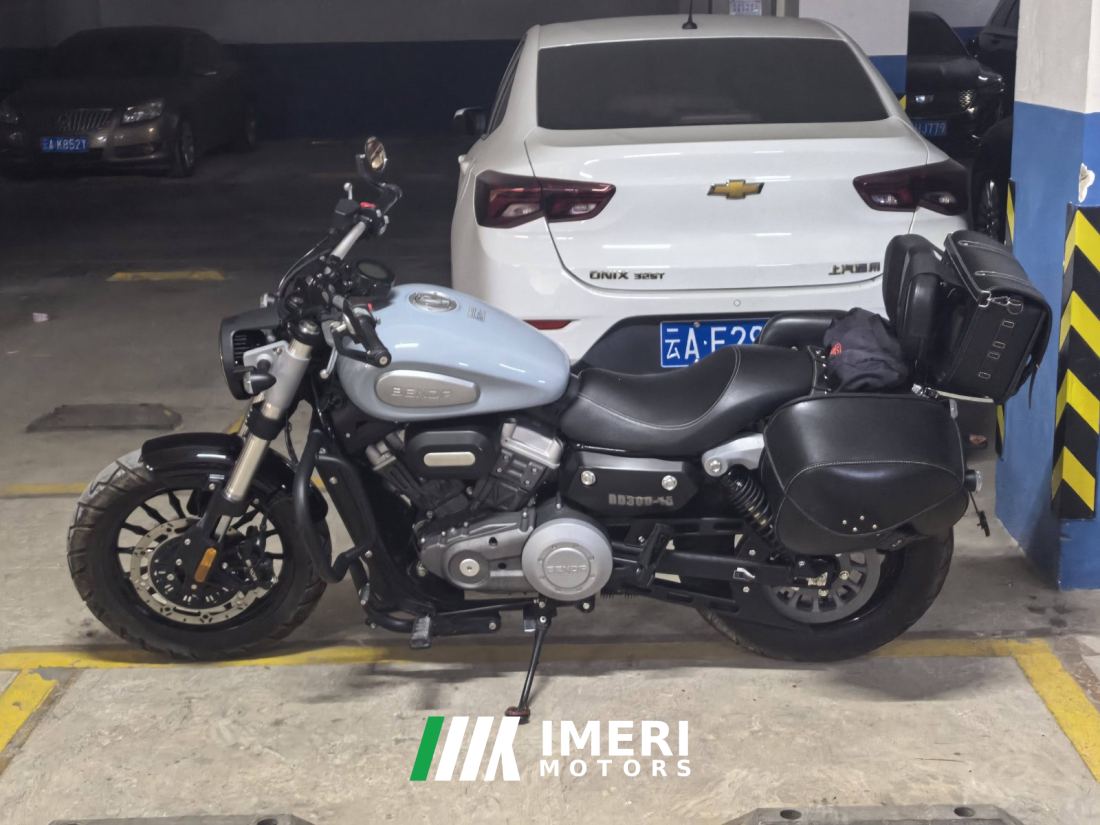 Benda Chinchilla 300 - motorcycle from China