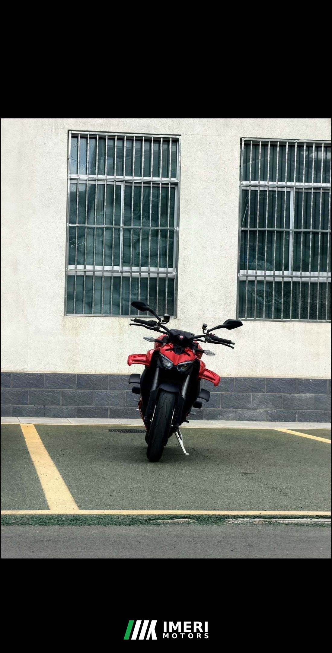Ducati Street Fighter V4 1100 cc - мотоцикл из Китая