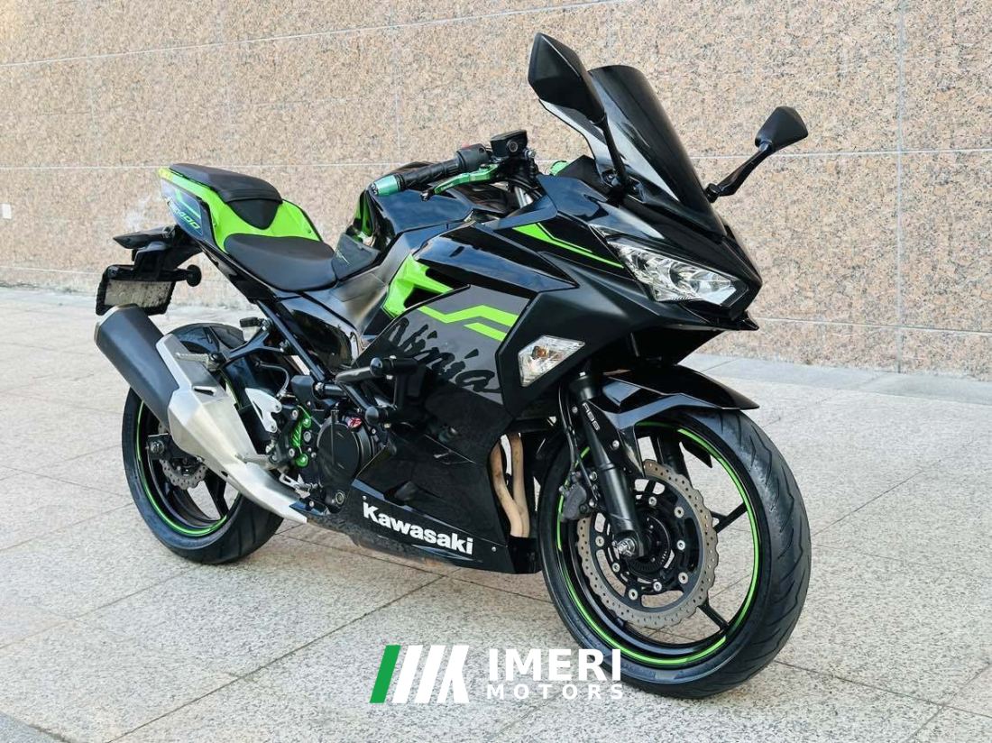 Kawasaki Ninja 400 - motorcycle from China