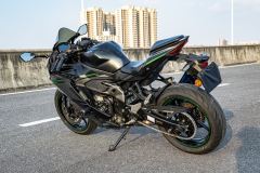 Kawasaki ZX-4R 400 cc - ფოტო 3