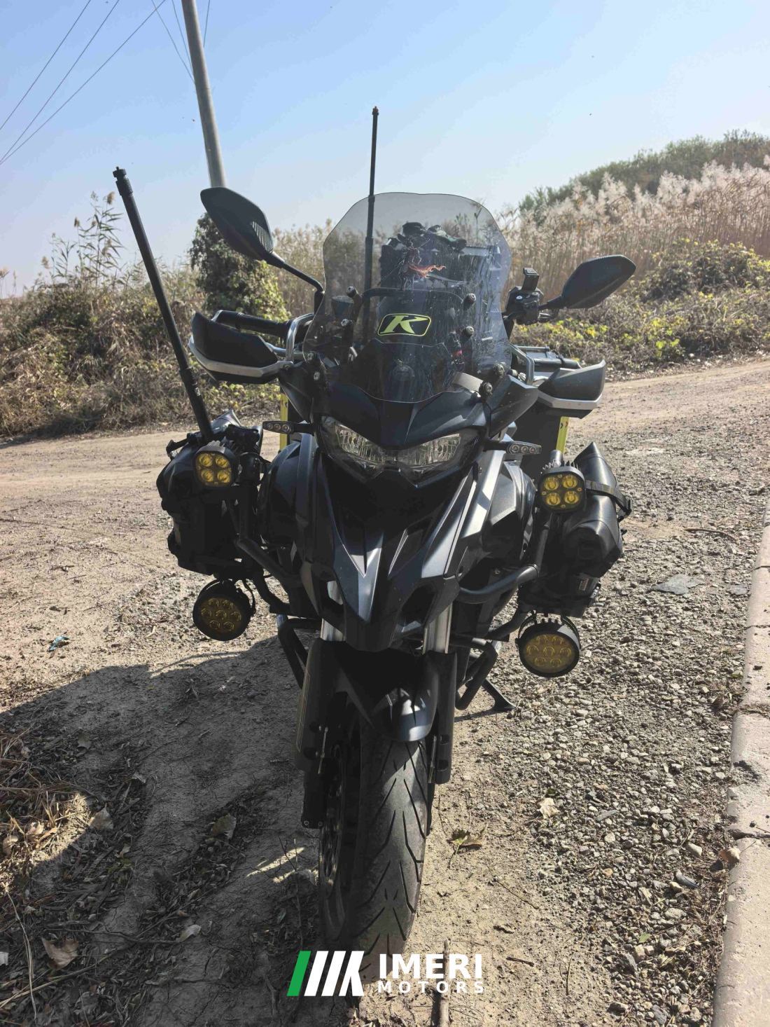 Benelli TRK552 550 cc - мотоцикл из Китая