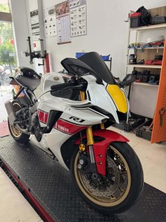 Yamaha YZF-R1 1000 cc - ფოტო 1