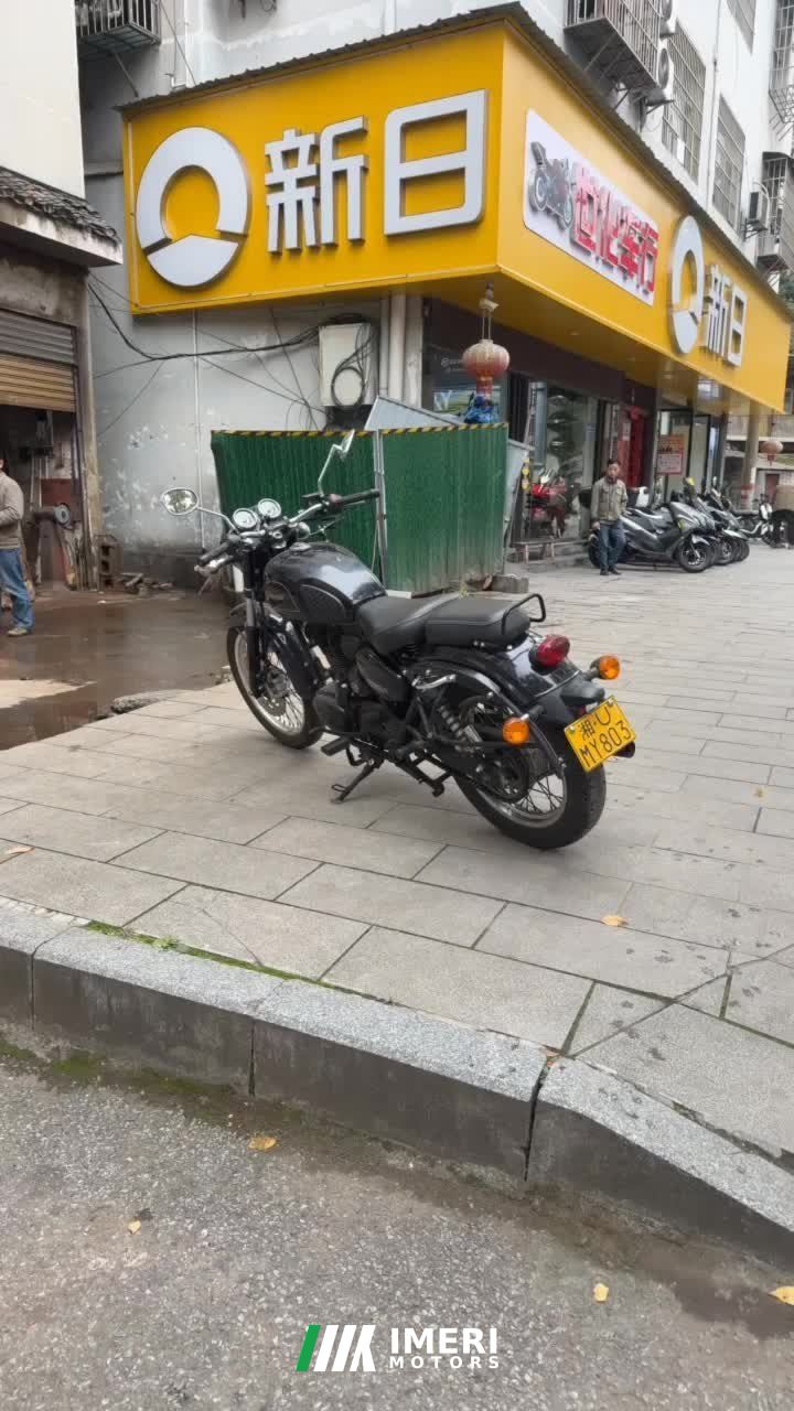 2024 Benelli imperiale 400