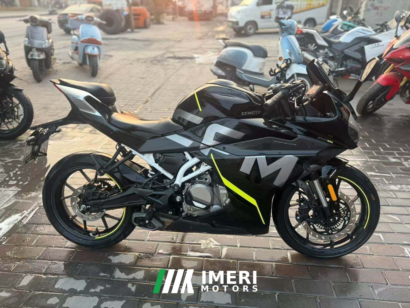 2021 CFMOTO 250SR