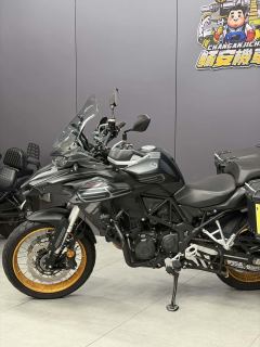 Benelli TRK552 550 cc - photo 4