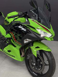Kawasaki Ninja 400 - photo 2