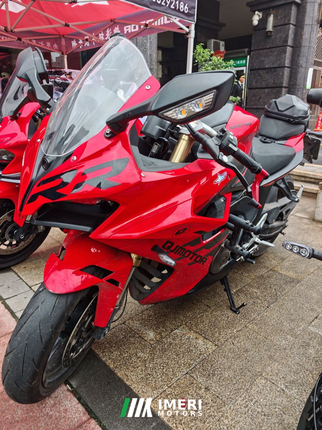QJMOTOR SRK 550 - მოტოციკლი ჩინეთიდან