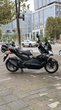 SYM Husky ADV150 - photo 4