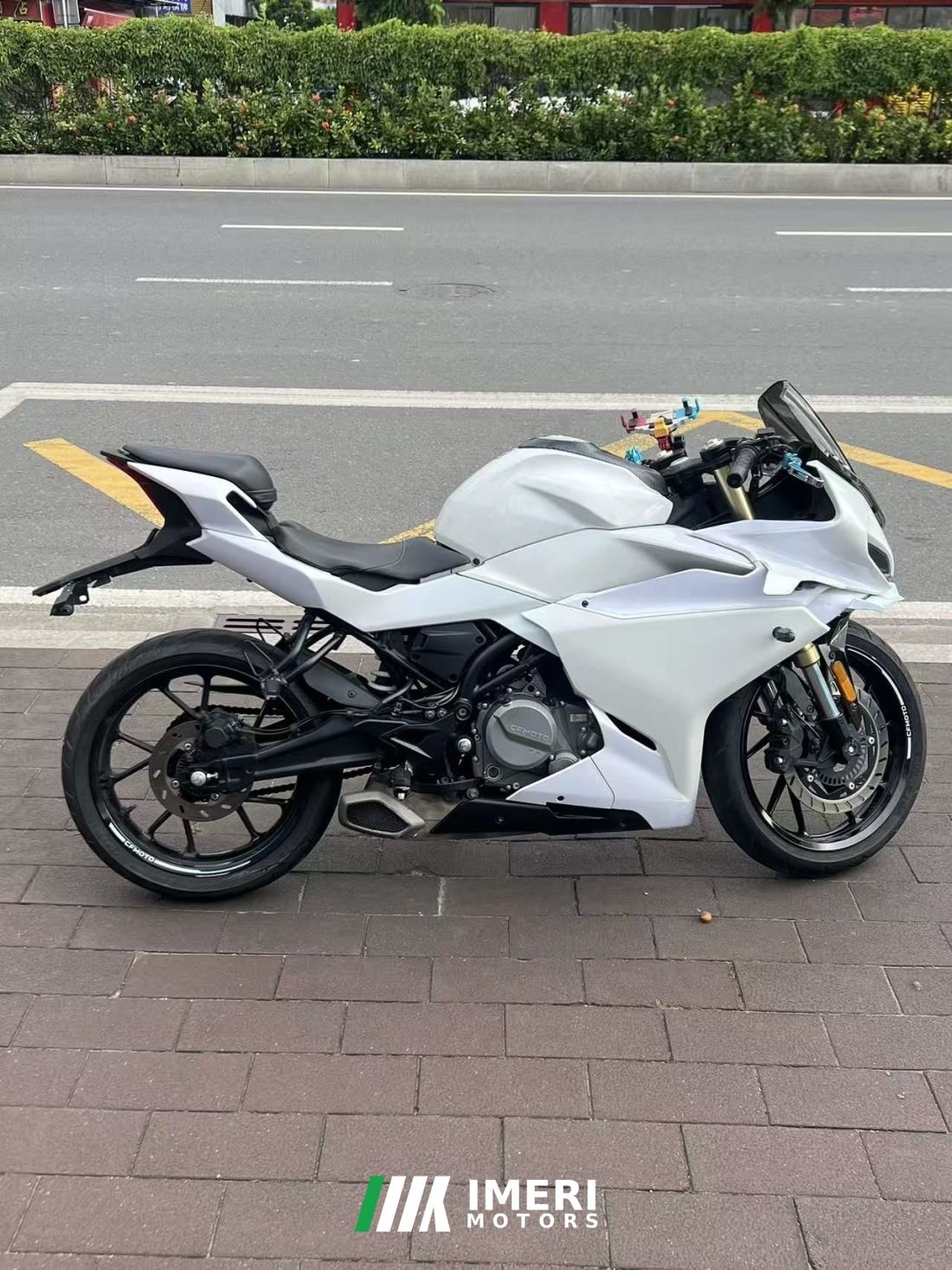 CFMOTO 250SR - motorcycle from China
